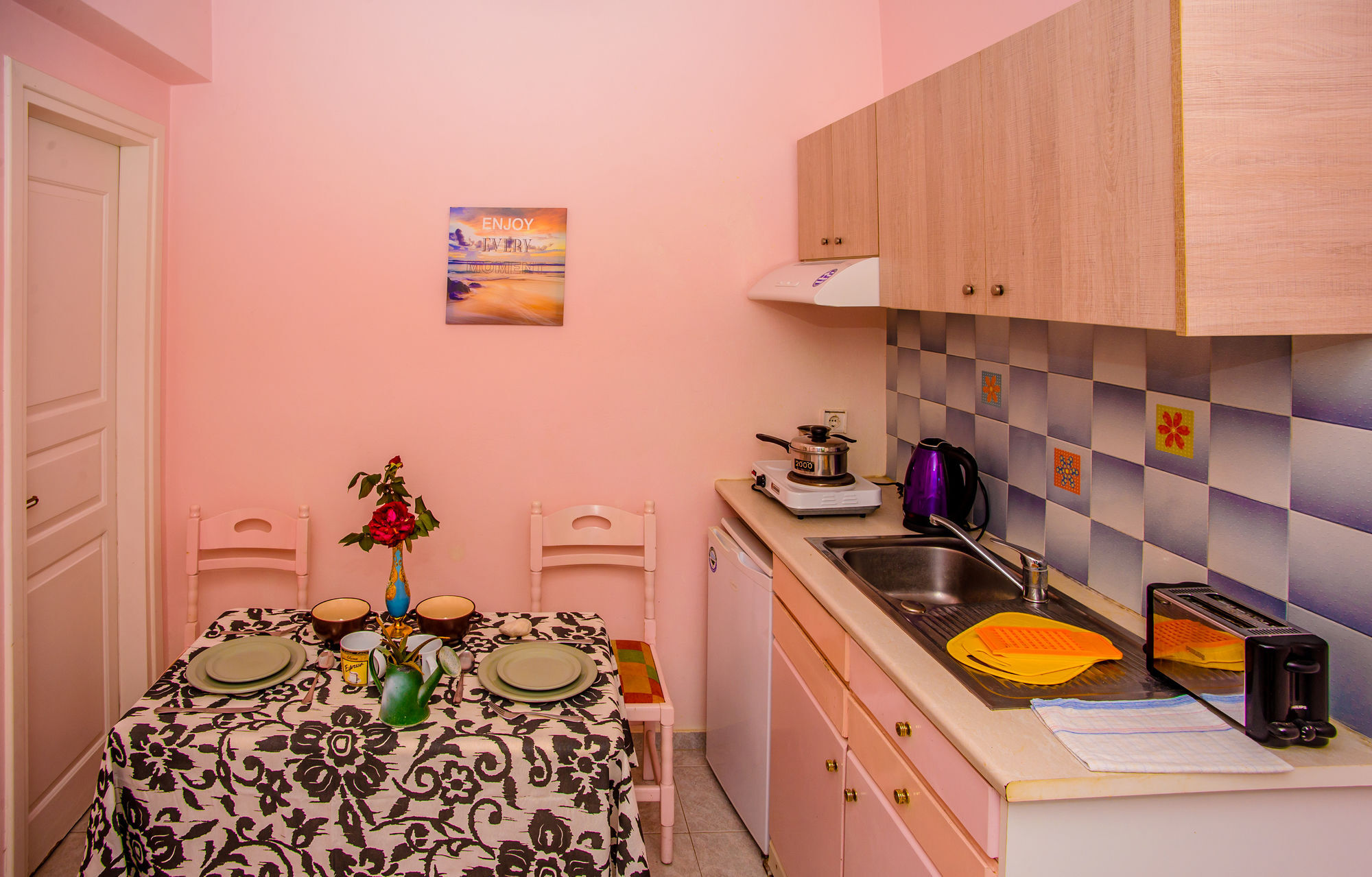 Aloni Studios And Apartments Ласси Экстерьер фото