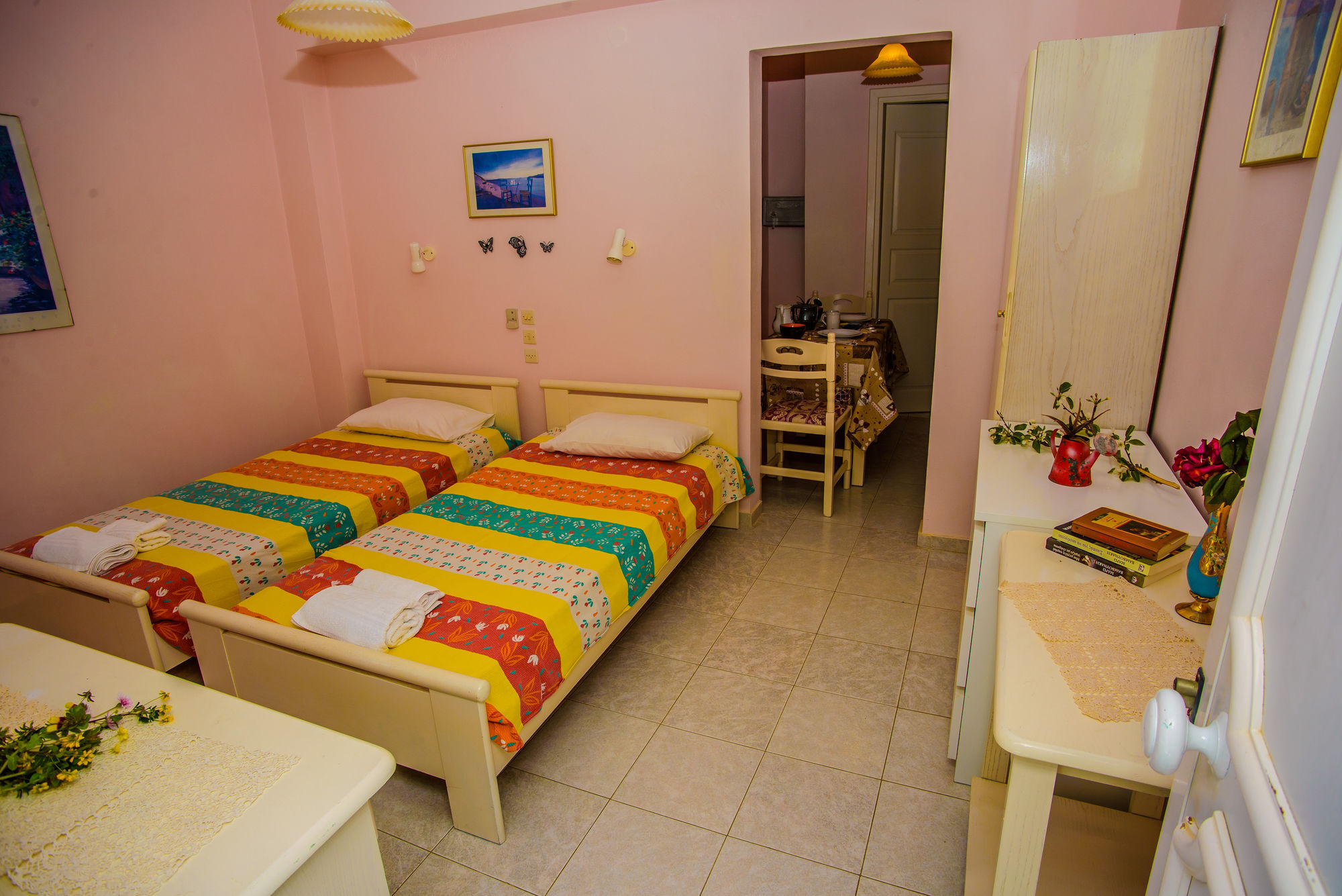 Aloni Studios And Apartments Ласси Экстерьер фото